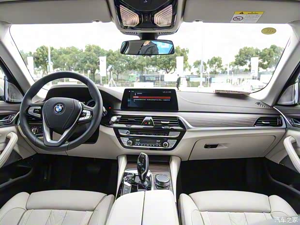 华晨宝马 宝马5系新能源 2018款 530Le 豪华套装