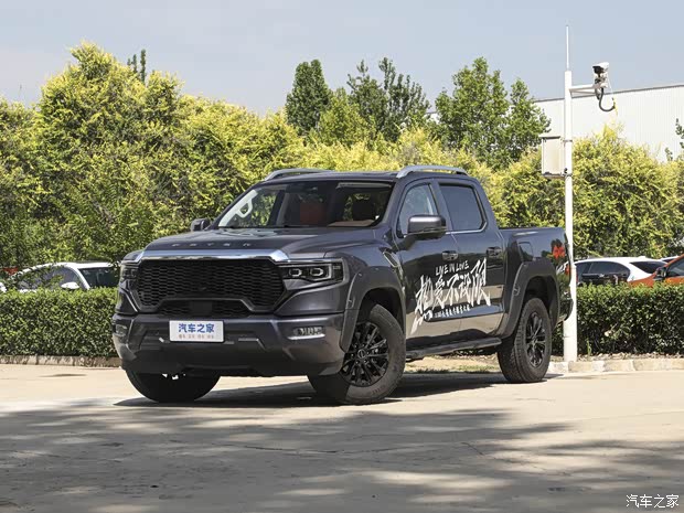 福田汽車 福田火星 2023款 火星9 2.0T柴油自動(dòng)四驅(qū)標(biāo)軸至尊型