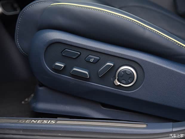 捷尼赛思 捷尼赛思GV60 2023款 551km 四驱高性能版