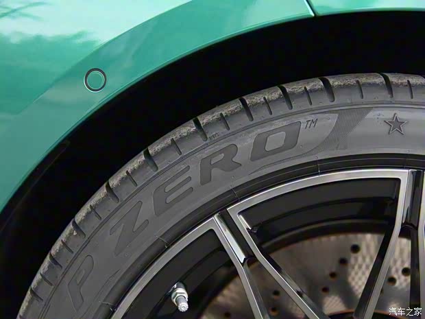 宝马M 宝马M3 2021款 M3四门轿车 雷霆版 宝马M 宝马M3 2021款 M3四门轿车 雷霆版