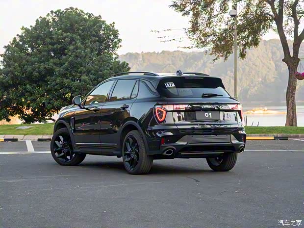 领克 领克01 2021款 2.0TD 四驱暗夜版