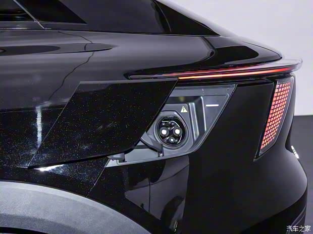 极越 极越01 2024款 Max 长续航 极越 极越01 2024款 Max 长续航