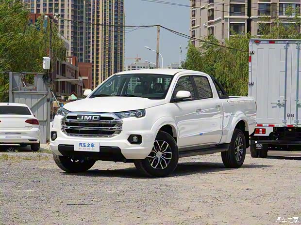 江铃汽车 域虎7 2023款 2.0T自动柴油四驱舒享型长轴 江铃汽车 域虎7 2023款 2.0T自动柴油四驱舒享型长轴