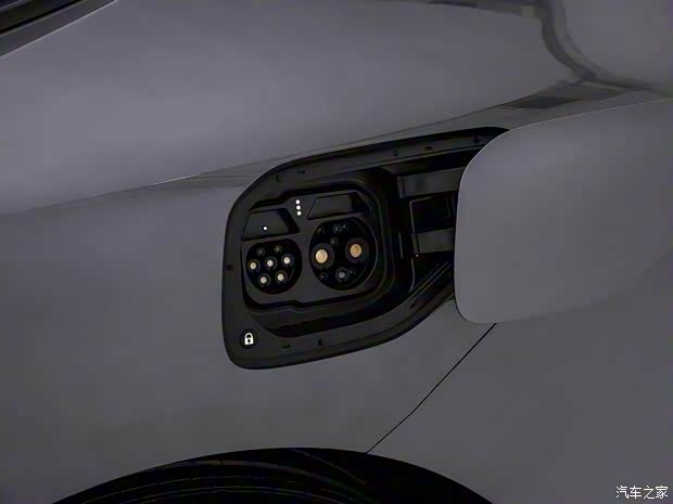 阿维塔科技 阿维塔12 2023款 650 三激光四驱GT版 阿维塔科技 阿维塔12 2023款 650 三激光四驱GT版