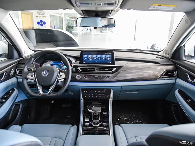 長安汽車 長安CS75 PHEV 2018款 基本型