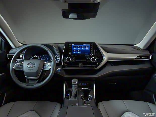 豐田(進(jìn)口) 漢蘭達(dá)(進(jìn)口) 2022款 Hybrid Bronze Edition