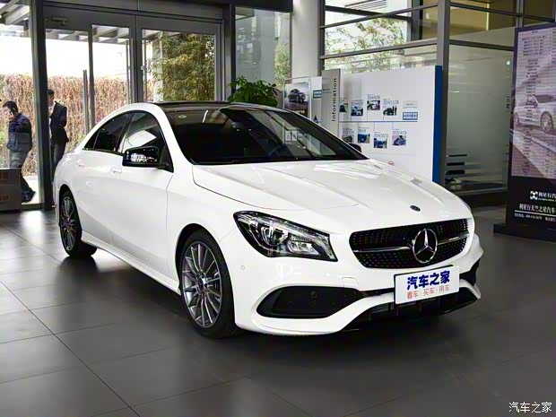 奔驰(进口) 奔驰CLA级 2018款 CLA 220 4MATIC 奔驰(进口) 奔驰CLA级 2018款 CLA 220 4MATIC