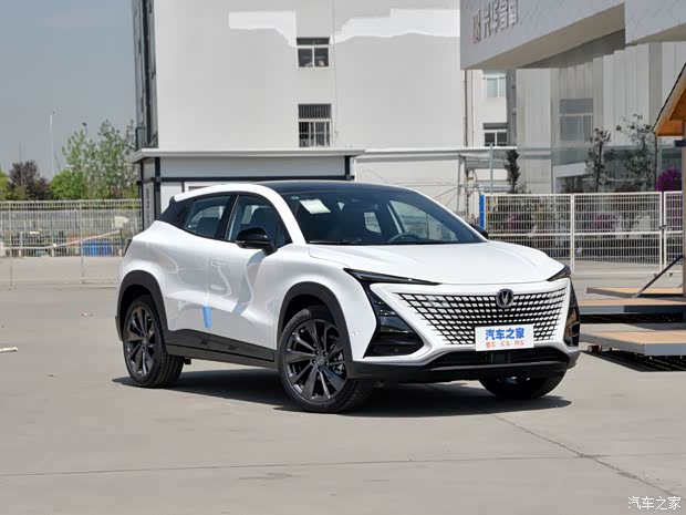 长安汽车 长安UNI-T 2020款 1.5T 旗舰型 长安汽车 长安UNI-T 2020款 1.5T 旗舰型