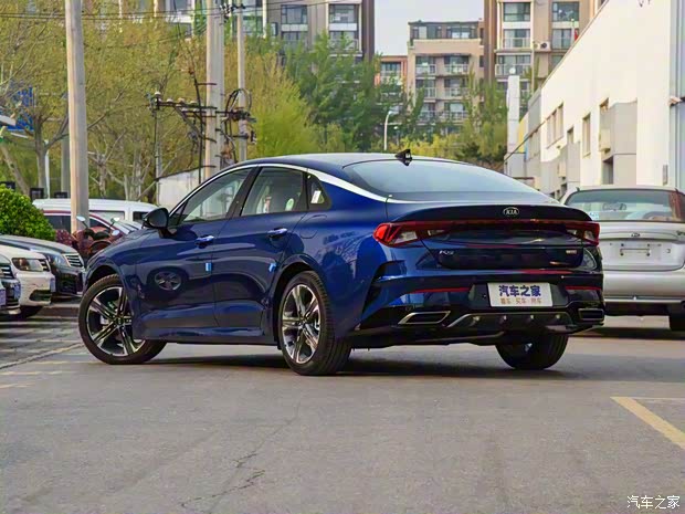 东风悦达起亚 起亚K5 2020款 韩版展车