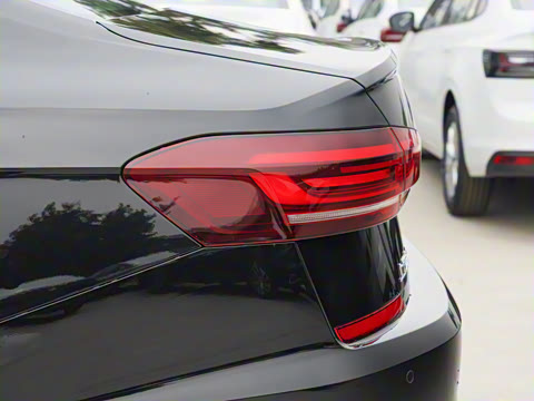 2024款 280TSI 精英版 2024款 280TSI 精英版