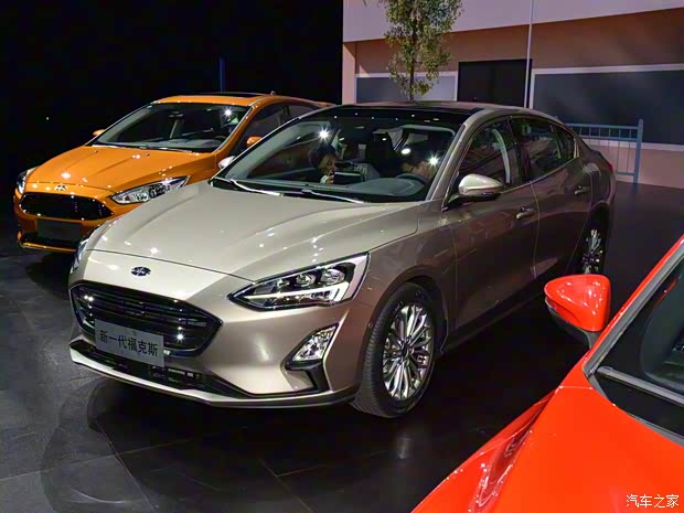 长安福特 福克斯 2019款 三厢 基本型