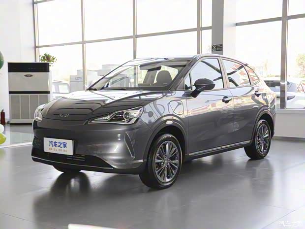 合眾汽車 哪吒V 2022款 潮 400 行業(yè)版