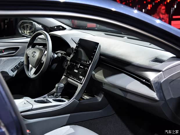 丰田(进口) Avalon 2018款 基本型