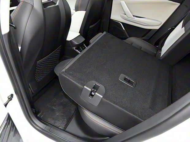 领克 领克06 2020款 1.5T 型Plus