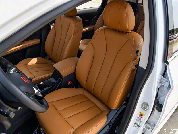 比亞迪 宋MAX 2018款 1.5T 手動智聯(lián)豪華型 6座