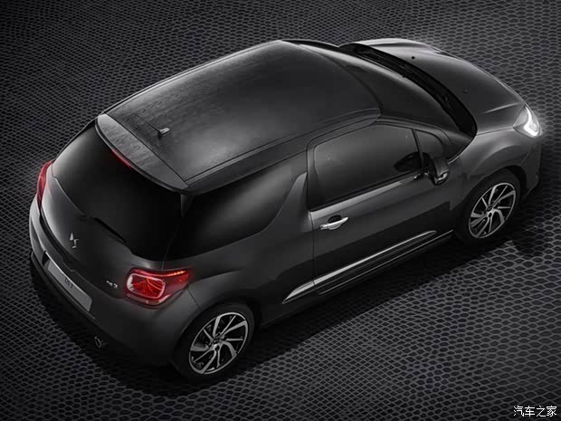 雪铁龙(进口) DS 3 2018款 Black Lezard限量版 雪铁龙(进口) DS 3 2018款 Black Lezard限量版