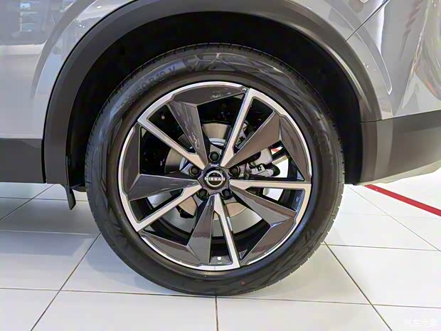 日產(進口) 逍客(進口) 2022款 1.3T 輕混 Premier 中國香港版