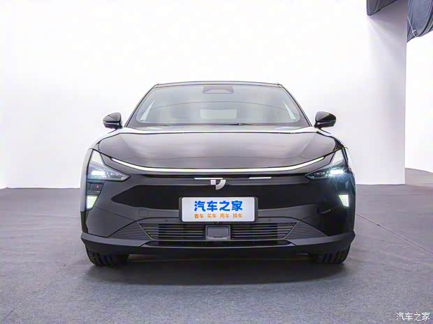 极越 极越01 2024款 Max 长续航 极越 极越01 2024款 Max 长续航