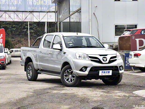 福田汽车 拓陆者 2019款 2.8T E3 70周年四驱舒适版高货台长轴4J28TC4