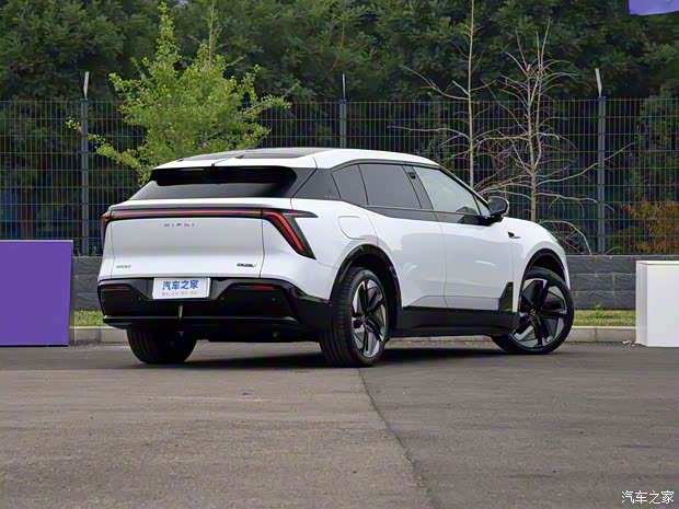 華人運(yùn)通 高合HiPhi Y 2023款 765km 旗艦版