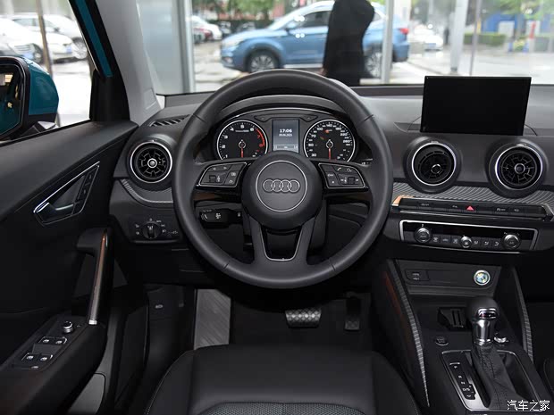 一汽-大众奥迪 奥迪Q2L 2021款 35 TFSI 时尚致雅型