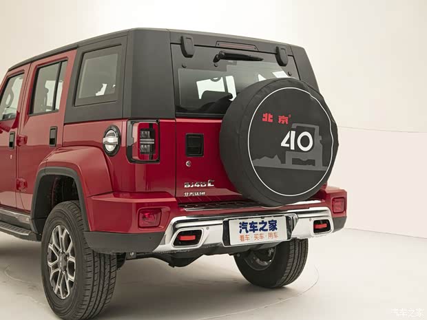 北京越野 北京BJ40 2020款 2.0T 自动四驱城市猎人版至尊型 北京越野 北京BJ40 2020款 2.0T 自动四驱城市猎人版至尊型