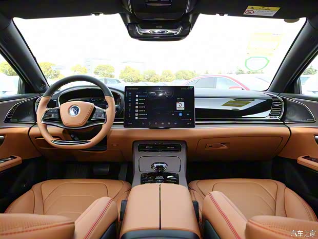 比亚迪 汉 2023款 EV 冠军版 610KM四驱旗舰型 比亚迪 汉 2023款 EV 冠军版 610KM四驱旗舰型