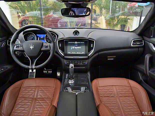 玛莎拉蒂 Ghibli 2019款 3.0T 430Hp 运动版 国VI