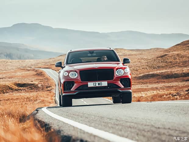 宾利 添越 2021款 4.0T V8 S 宾利 添越 2021款 4.0T V8 S