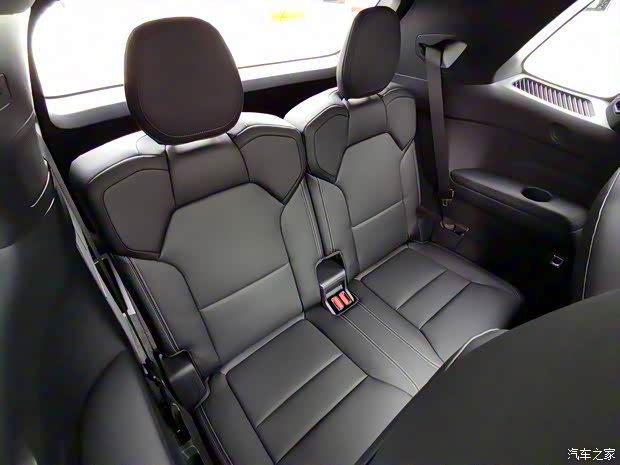 領(lǐng)克 領(lǐng)克09 2021款 基本型