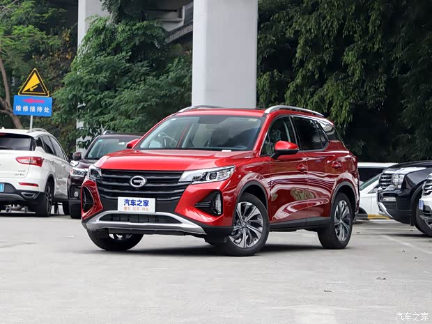 广汽乘用车 传祺GS4 2020款 270T 手动豪华版 广汽乘用车 传祺GS4 2020款 270T 手动豪华版