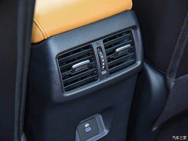 东风日产 轩逸 2023款 1.6L CVT高配版