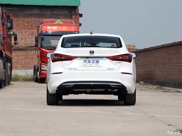 长安汽车 逸动 2019款 高能版 1.6L GDI 自动争锋型 国VI