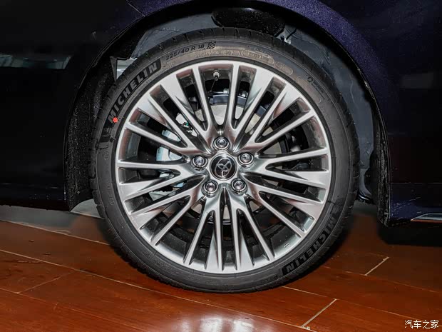 一汽丰田 亚洲狮 2021款 2.0L 旗舰版