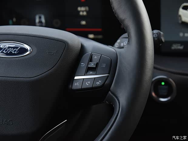 长安福特 锐界 2021款 PLUS EcoBoost 245 四驱尊锐型 7座