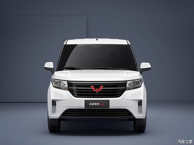 上汽通用五菱 五菱宏光 2019款 PLUS 基本型 上汽通用五菱 五菱宏光 2019款 PLUS 基本型