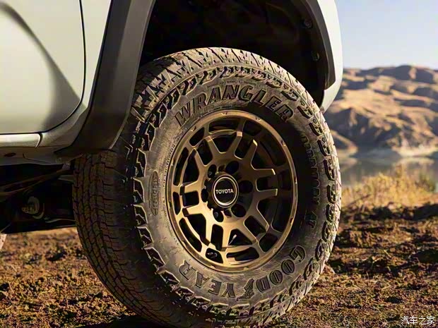豐田(進(jìn)口) Tacoma 2022款 Trail Edition
