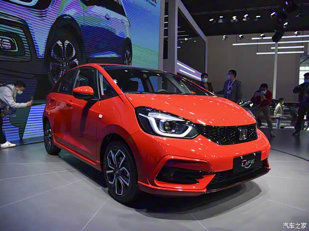 东风本田 LIFE 2021款 1.5L CVT SPORT