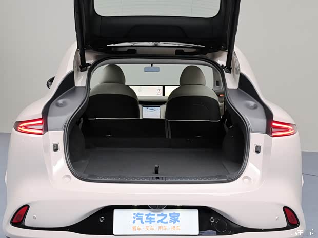 智己汽車 智己LS6 2023款 基本型