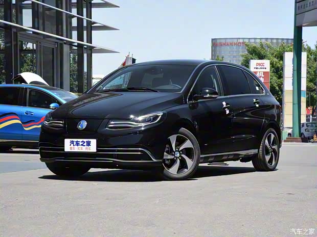 腾势汽车 腾势 2018款 500 荣耀版 腾势汽车 腾势 2018款 500 荣耀版