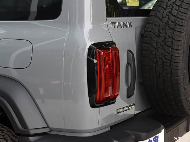 长城汽车 坦克300 2021款 越野版 2.0T 征服者