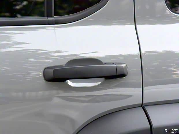 长城汽车 坦克300 2021款 越野版 2.0T 征服者