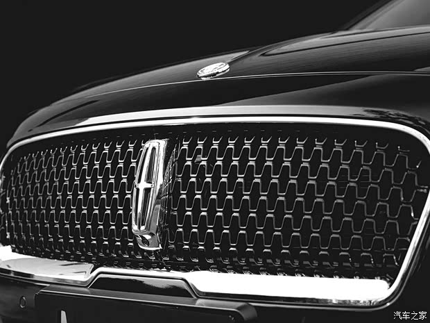 林肯(進(jìn)口) 林肯大陸 2020款 2.0T 兩驅(qū)MONO限量尊耀版 MONO BLACK