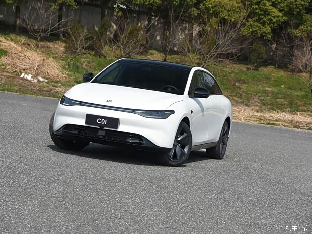 零跑汽车 零跑C01 2023款 525舒享版 零跑汽车 零跑C01 2023款 525舒享版