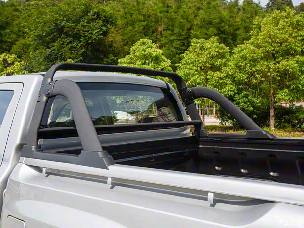 大運(yùn)汽車 大運(yùn)皮卡 2020款 2.4T汽油兩驅(qū)手動尊享型標(biāo)軸4K22D4T