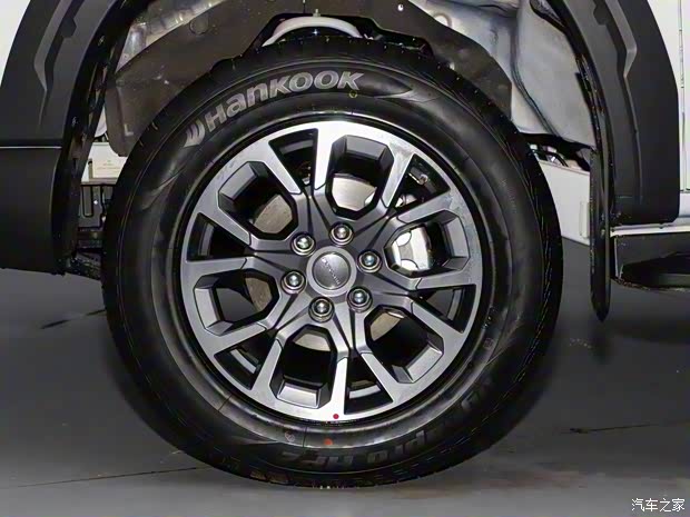 上汽大通 星際H 2023款 2.0T 自動 汽油 豪華版 標(biāo)軸