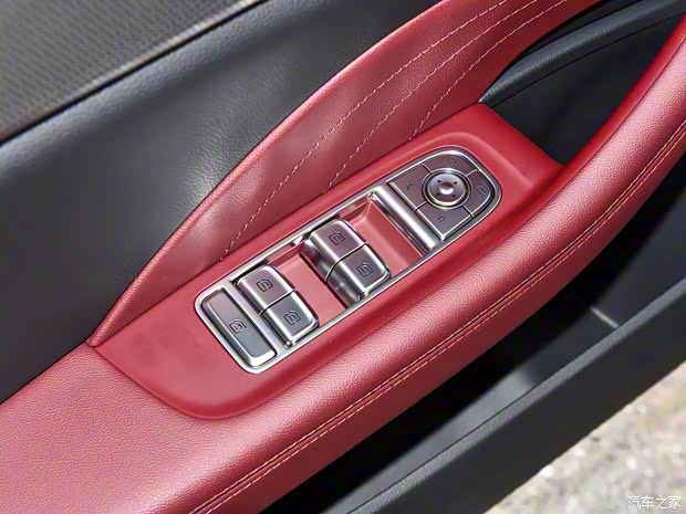 一汽紅旗 紅旗H5 2024款 1.5T DCT智聯(lián)旗韻版