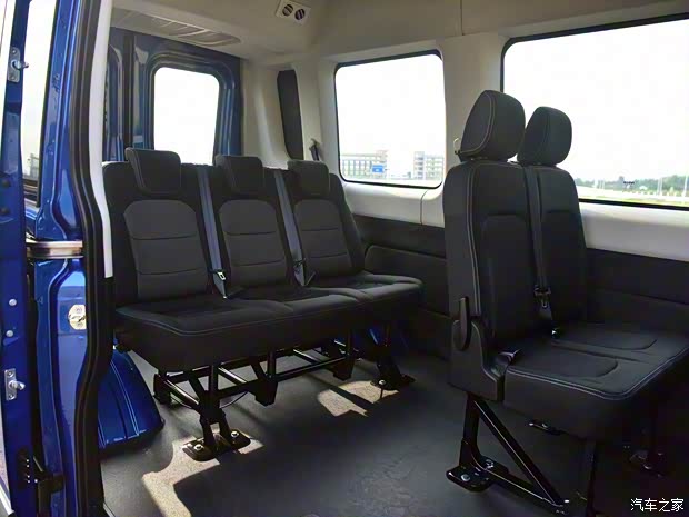 南京依維柯 依維柯歐勝 2020款 3.0T自動超瑞側(cè)拉門長軸短懸高頂F1C