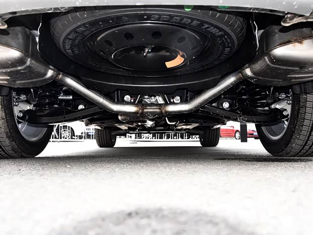 广汽菲克Jeep 大指挥官 2018款 2.0T 四驱智享版 国V