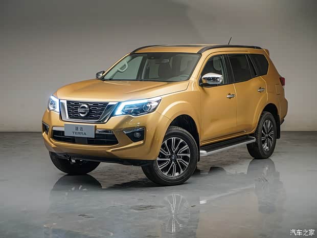 郑州日产 途达 2020款 2.5L 自动四驱旗舰版